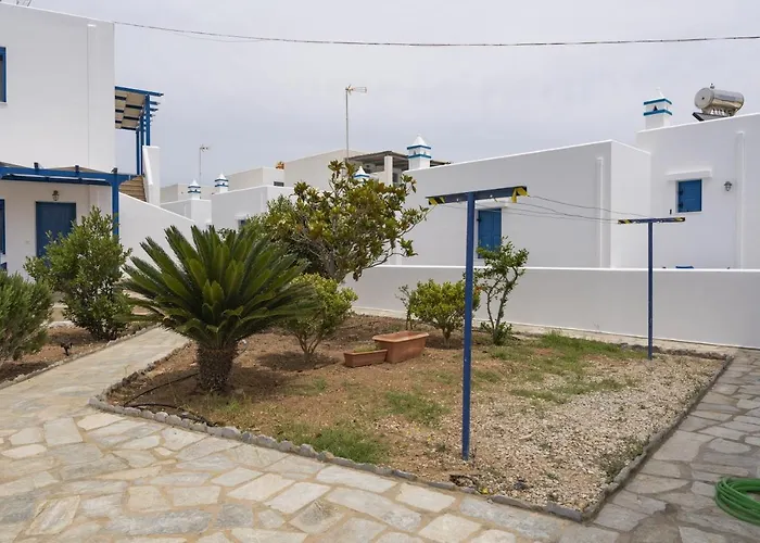 Studios Ninemia Serifos 5